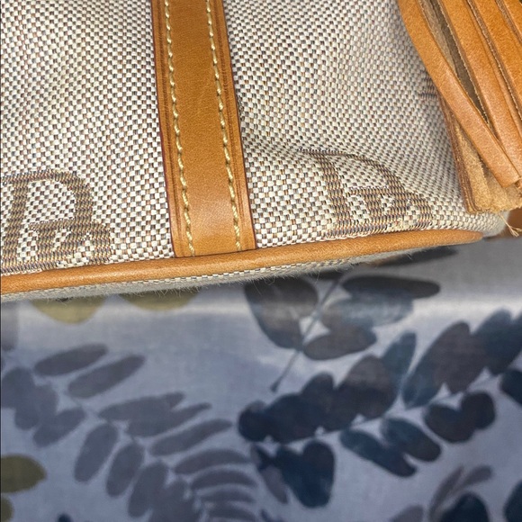 Dooney & Bourke Beige canvas and leather Shopper and dooney card holder set - Picture 14 of 14